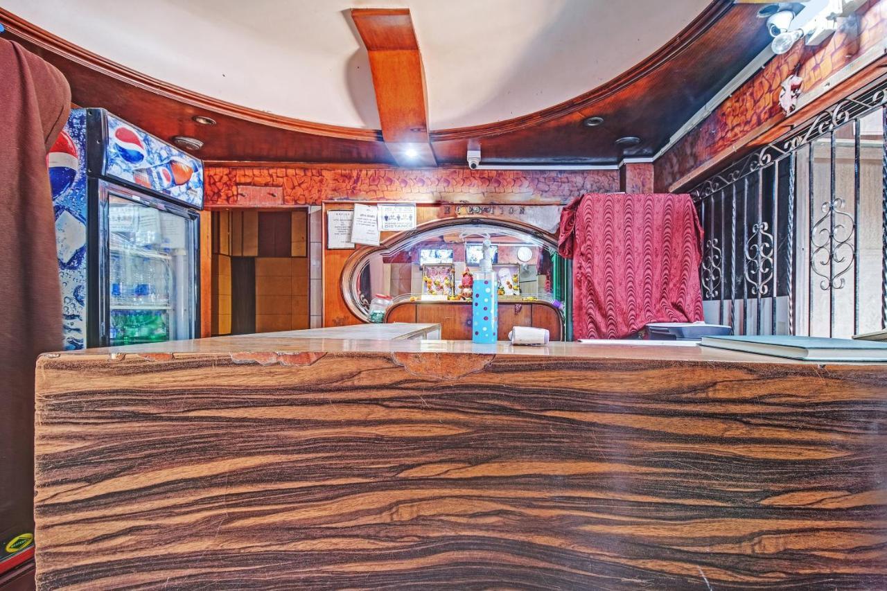 Oyo 80762 Hotel New Mini Mahal Turambhe Екстериор снимка